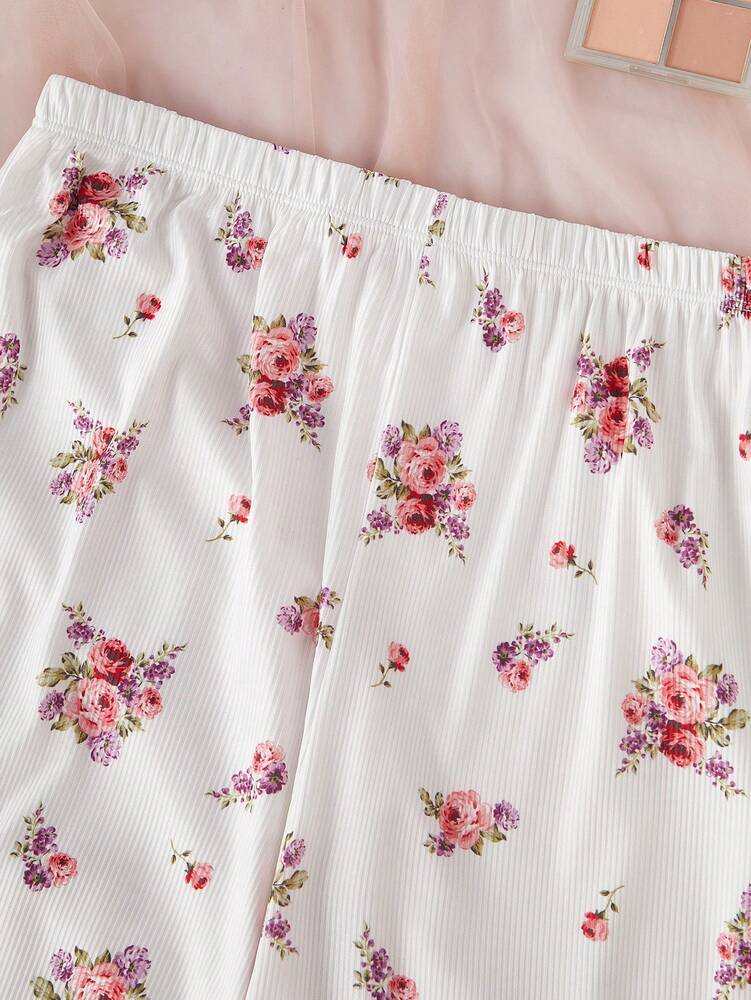 Women's V Neck Floral Lace Patchwork Pajama Set With Camisole And Pants Elegant Loungewear Sleepwear Outfit Casual Vacation Nightwear
