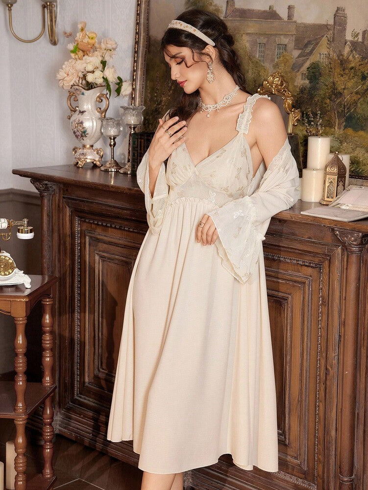 2pcs Women's Lace Patchwork Robe And Ruffle Strap Nightgown Pajama Set Romantic Sleepwear Outfit Palace Style Elegant Fall Nightwear
