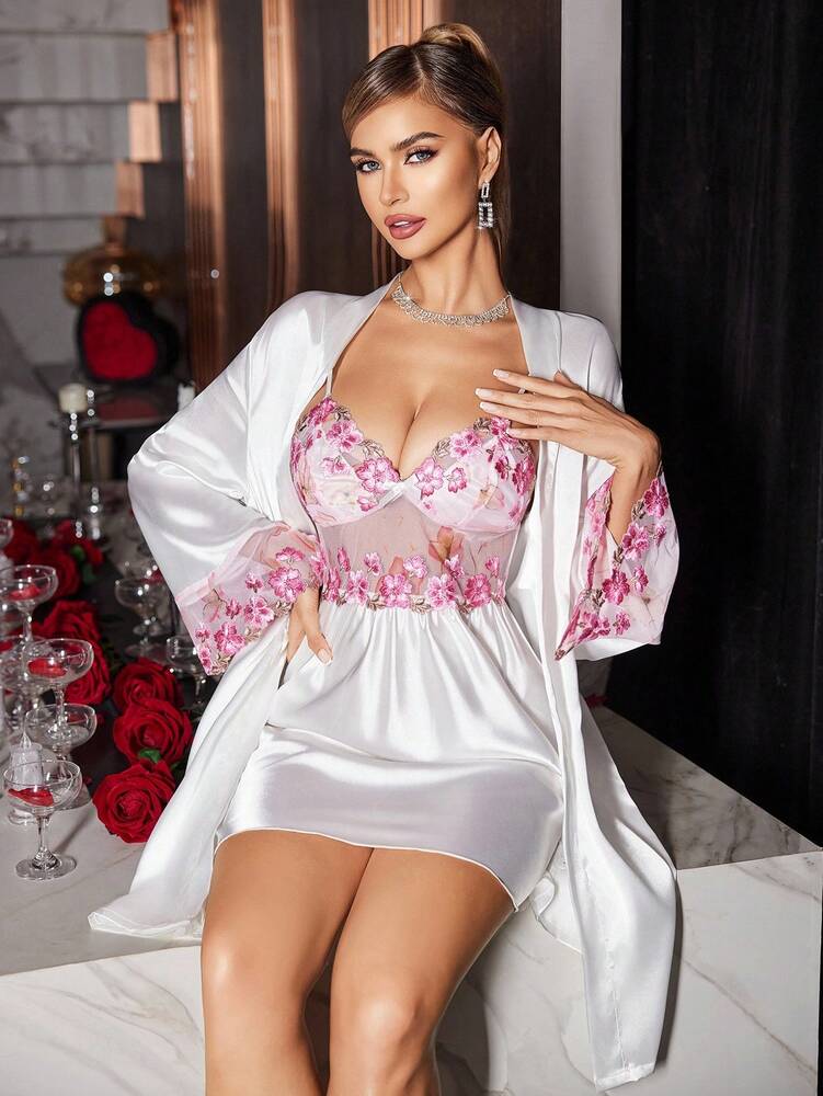Women's Satin Slip Dress And Pink Robe Sleepwear Set Sexy Floral Embroidered Trim Pajamas Elegant Nightwear Outfit Fall Winter Fashion